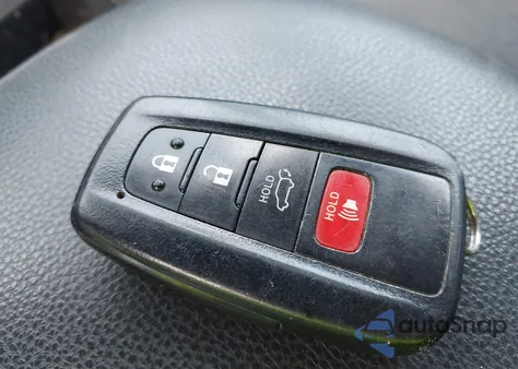 2020 Toyota Rav4 Hybrid Xle из США, поврежденный, VIN 2T3RWRFV7LW072553